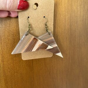 Super cute tan triangle dangle earrings